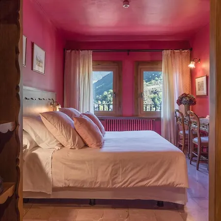 Aran La Abuela Hotel