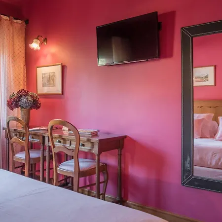 Hotel Aran La Abuela 3*