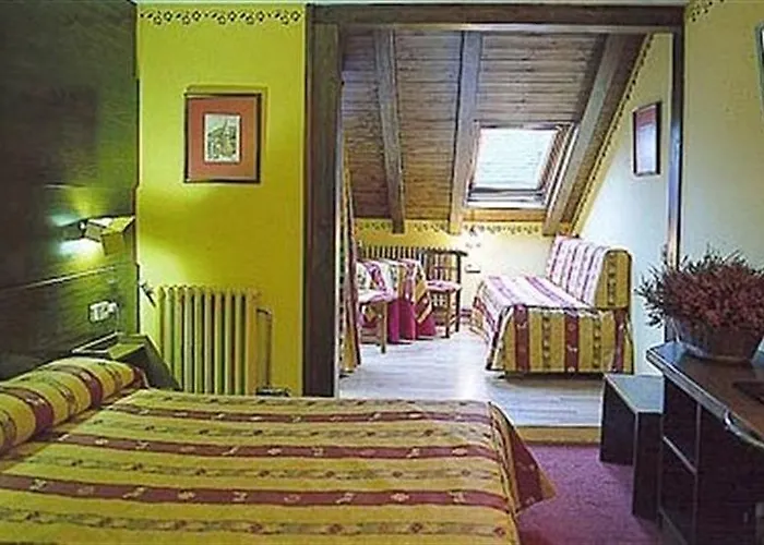 Hotell Aran La Abuela 3*