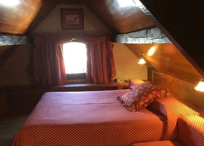 Hotell Aran La Abuela Vielha