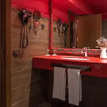 Aran La Abuela Hotel